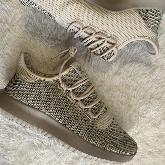 Tubular Shadow J - Picture 1 of 4